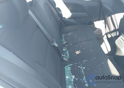 2020 Hyundai Elantra Value Edition z USA, uszkodzony, nr VIN 5NPD84LF3LH526311